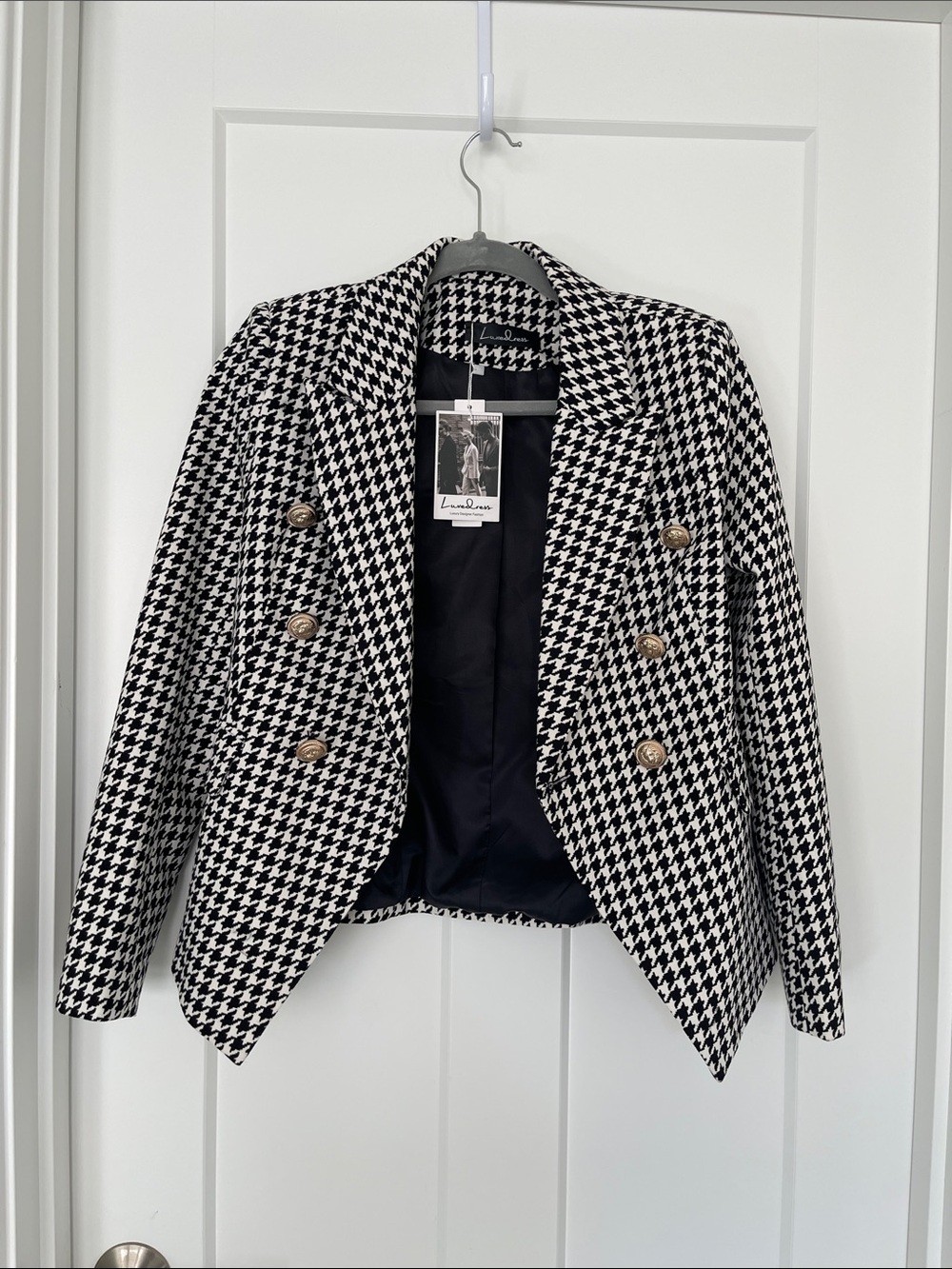 Woman’s Button-Front Houndstooth Blazer Jacket - Black & White XS